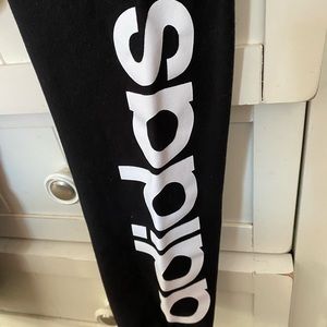 Adidas leggings size XL.